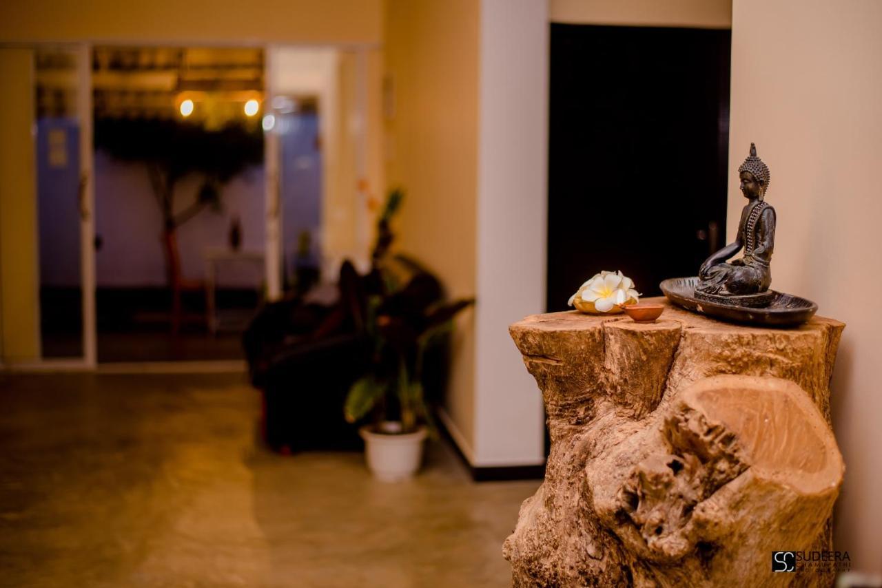 Blooming Polhena Bed & Breakfast Matara Bagian luar foto
